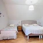 Flore Chalet *